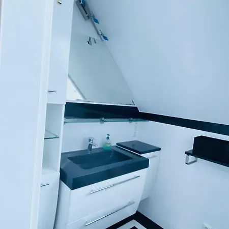 Am Apartment *